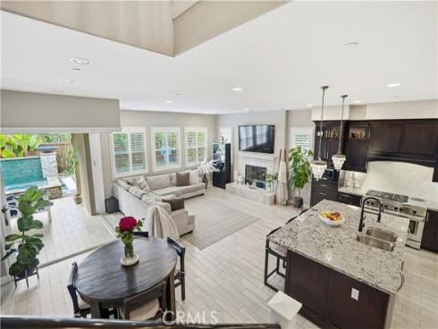 17491  Oakbluffs Lane  , Huntington Beach, CA