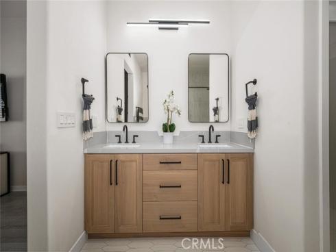 6237  Surfcove  , Huntington Beach, CA