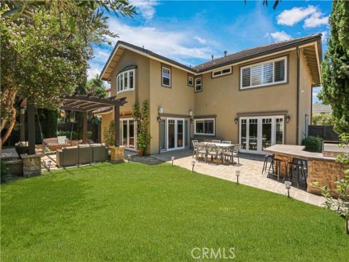 21822  Seacrest Ln  , Huntington Beach, CA