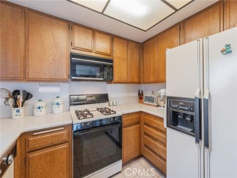 7911  Woodlake  77  Drive, Huntington Beach, CA