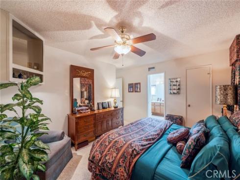 7911  Woodlake  77  Drive, Huntington Beach, CA