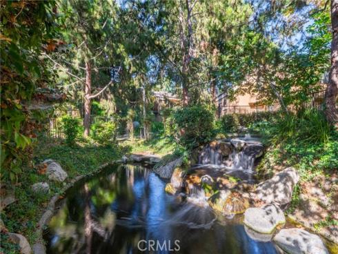 7911  Woodlake  77  Drive, Huntington Beach, CA