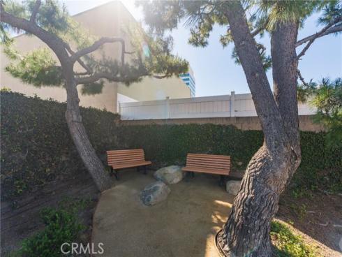 7911  Woodlake  77  Drive, Huntington Beach, CA