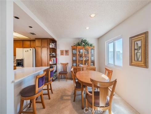 7911  Woodlake  77  Drive, Huntington Beach, CA