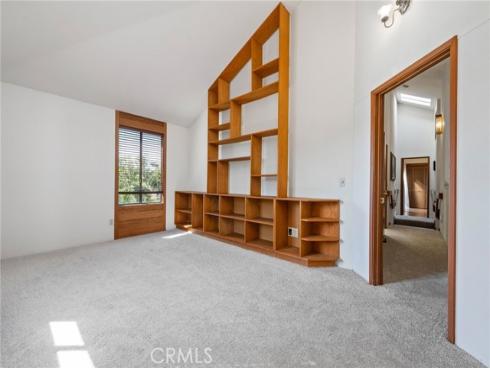 3902 Legend Circle, Huntington Beach, CA