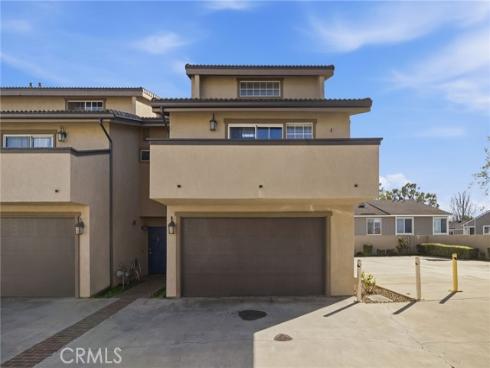 17601  Newland  H , Huntington Beach, CA