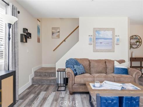 17601  Newland  H , Huntington Beach, CA