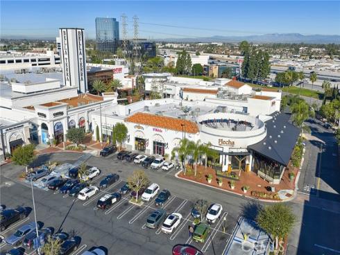 7264  Aura   Circle, Huntington Beach, CA