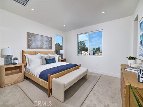 7251  Aura   Circle, Huntington Beach, CA