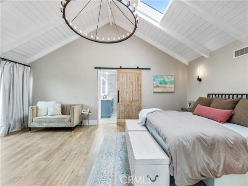 5522  Mossvale   Circle, Huntington Beach, CA