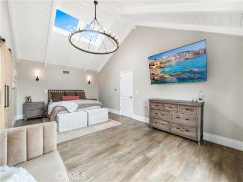 5522  Mossvale   Circle, Huntington Beach, CA