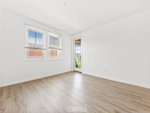 5142  Warner  112 , Huntington Beach, CA