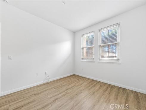 5142  Warner  112 , Huntington Beach, CA