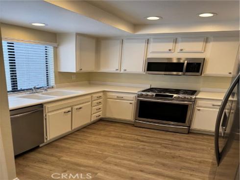 8566  Trinity  819c , Huntington Beach, CA