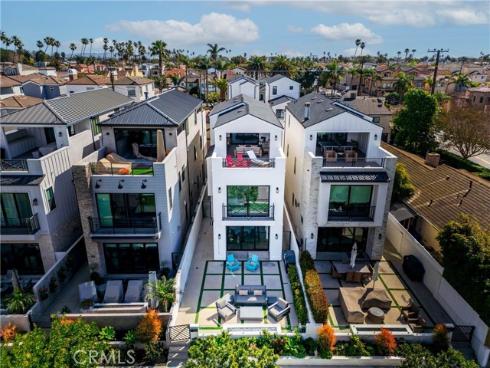 608  13th  , Huntington Beach, CA