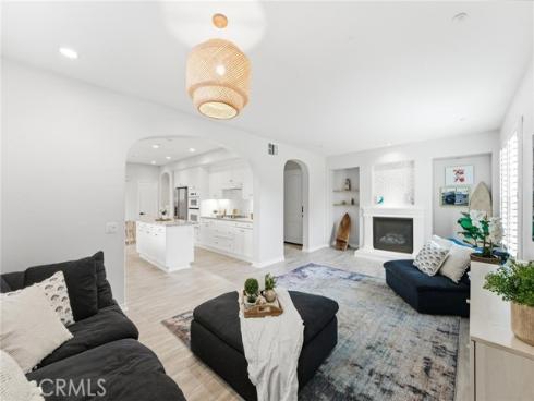 21245  Alanis  , Huntington Beach, CA