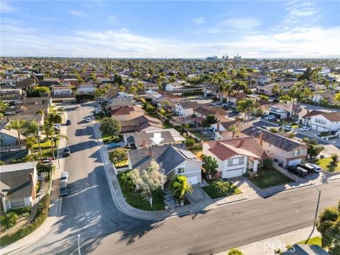 9552  Bay Meadow Dr  , Huntington Beach, CA