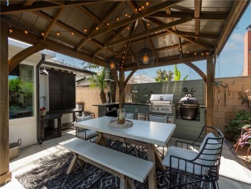 15551  Aulnay   Lane, Huntington Beach, CA