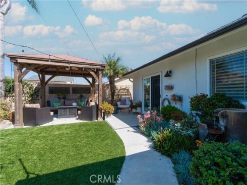 15551  Aulnay   Lane, Huntington Beach, CA