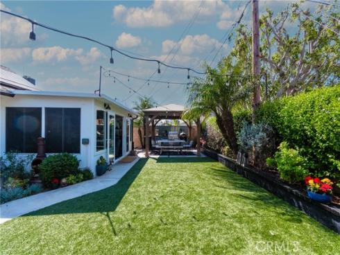 15551  Aulnay   Lane, Huntington Beach, CA