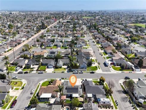 15551  Aulnay   Lane, Huntington Beach, CA