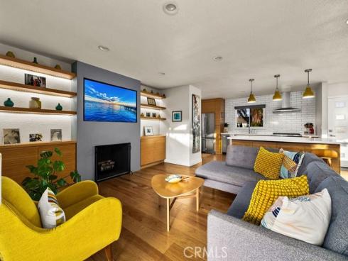 17401  Jefferson Lane  , Huntington Beach, CA