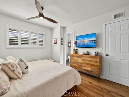 17401  Jefferson Lane  , Huntington Beach, CA