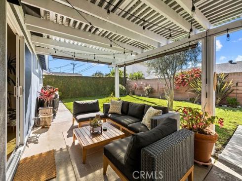 17401  Jefferson Lane  , Huntington Beach, CA