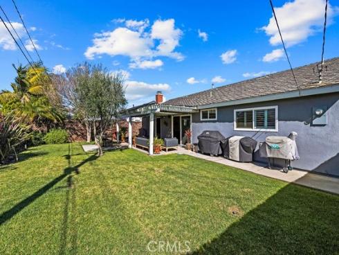 17401  Jefferson Lane  , Huntington Beach, CA