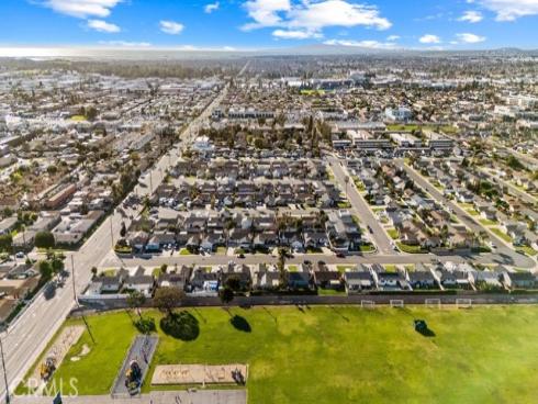 17401  Jefferson Lane  , Huntington Beach, CA