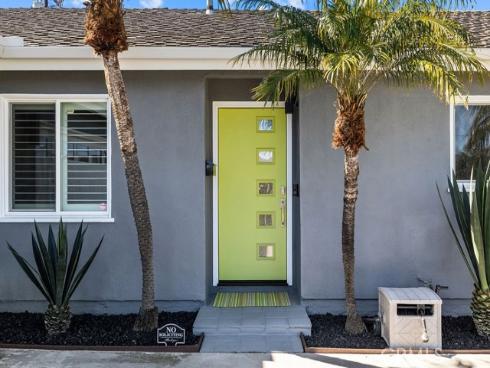 17401  Jefferson Lane  , Huntington Beach, CA