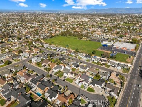 17401  Jefferson Lane  , Huntington Beach, CA