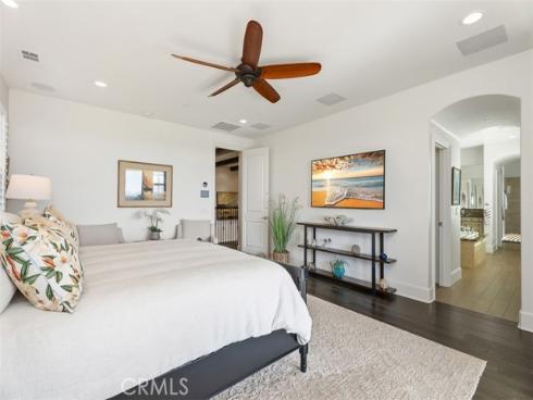 4692  Oceanridge   Drive, Huntington Beach, CA