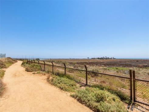 4692  Oceanridge   Drive, Huntington Beach, CA