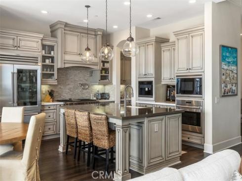 4692  Oceanridge   Drive, Huntington Beach, CA