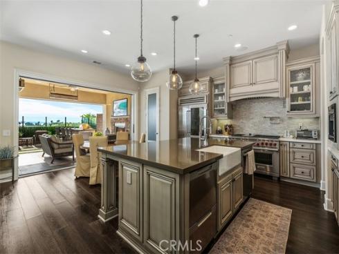 4692  Oceanridge   Drive, Huntington Beach, CA