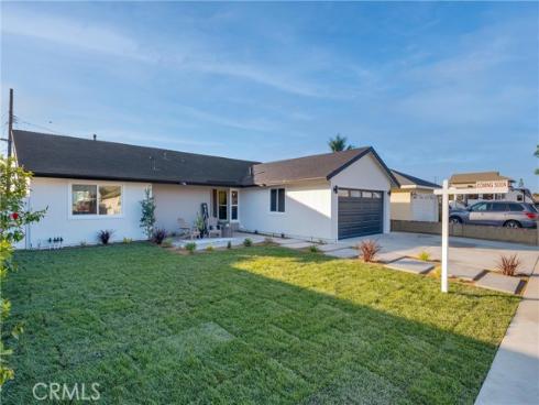 14481  Fairview   Lane, Huntington Beach, CA
