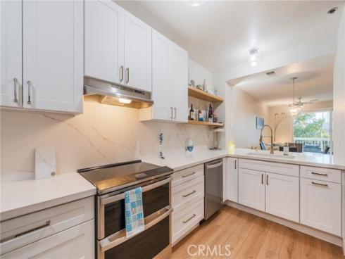 20371  Bluffside  212  Circle, Huntington Beach, CA