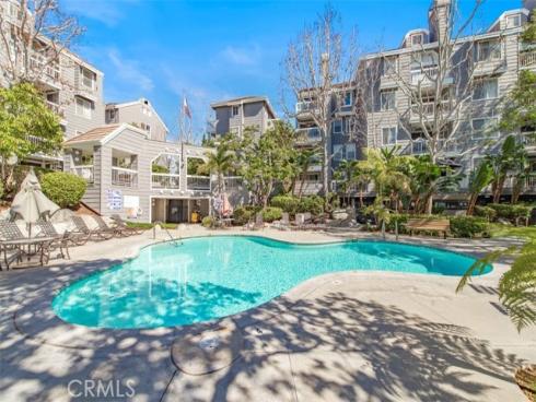 20301  Bluffside  D401  Circle, Huntington Beach, CA