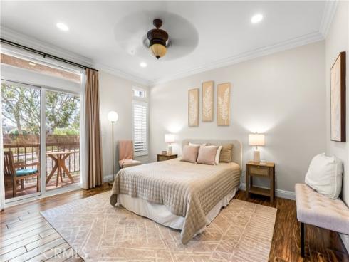 4561  Warner  203 , Huntington Beach, CA