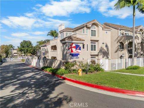 4561  Warner  203 , Huntington Beach, CA