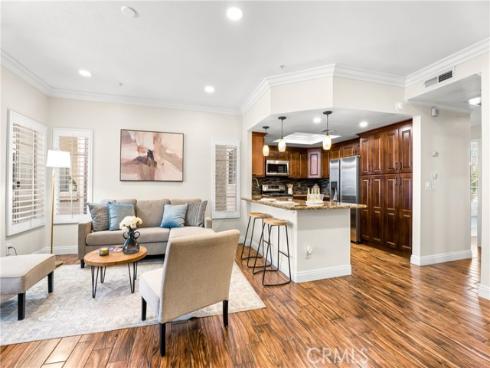 4561  Warner  203 , Huntington Beach, CA