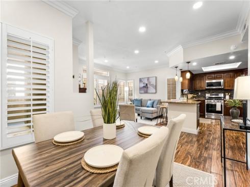 4561  Warner  203 , Huntington Beach, CA