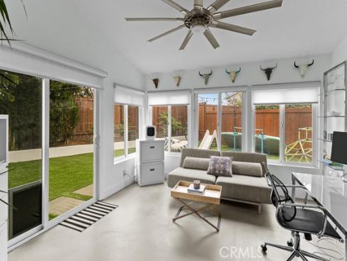 9211  Hyde Park  , Huntington Beach, CA