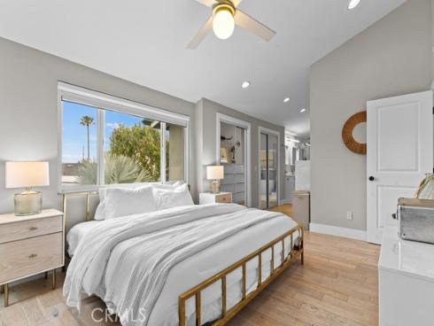 9211  Hyde Park  , Huntington Beach, CA