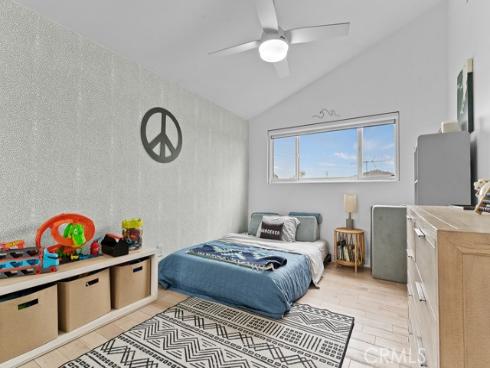 9211  Hyde Park  , Huntington Beach, CA