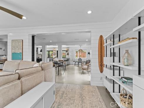 9211  Hyde Park  , Huntington Beach, CA