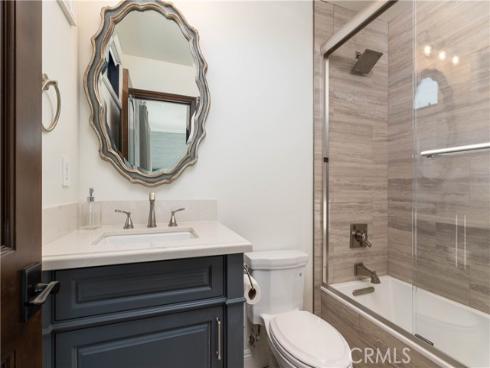 302  3rd  , Huntington Beach, CA