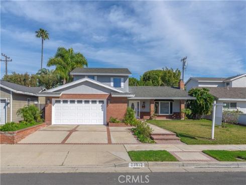 20872  Catamaran  , Huntington Beach, CA