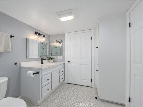 20872  Catamaran  , Huntington Beach, CA